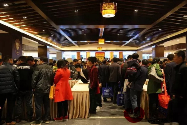 2016中山办红博会闭幕,观展人次达60万(图3) 2016中山办红博会闭幕,观展人次达60万(图3)