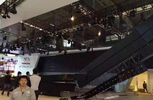 如何防止展台倒塌？展台倒塌事件频频发生 (图4)