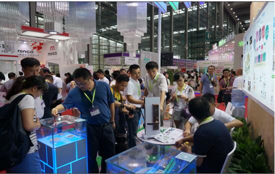 新奇高科技酷品汇总 2016深圳智能穿戴展 (图3)
