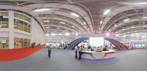 中国—中东欧国家产业合作展拉开了帷幕 开建经贸合作新平台(图1) 中国—中东欧国家产业合作展拉开了帷幕 开建经贸合作新平台(图1)